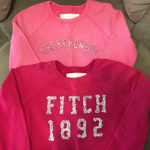 Set of 2 Abercrombie & Fitch sweatshirts